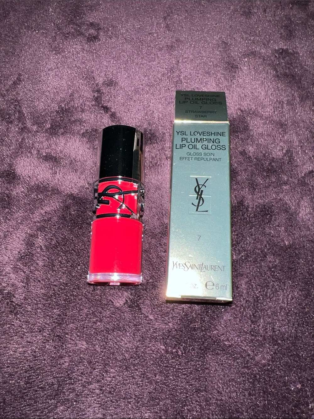 Yves Saint Laurent Loveshine Plumping Lip Oil Gloss strawberry Star